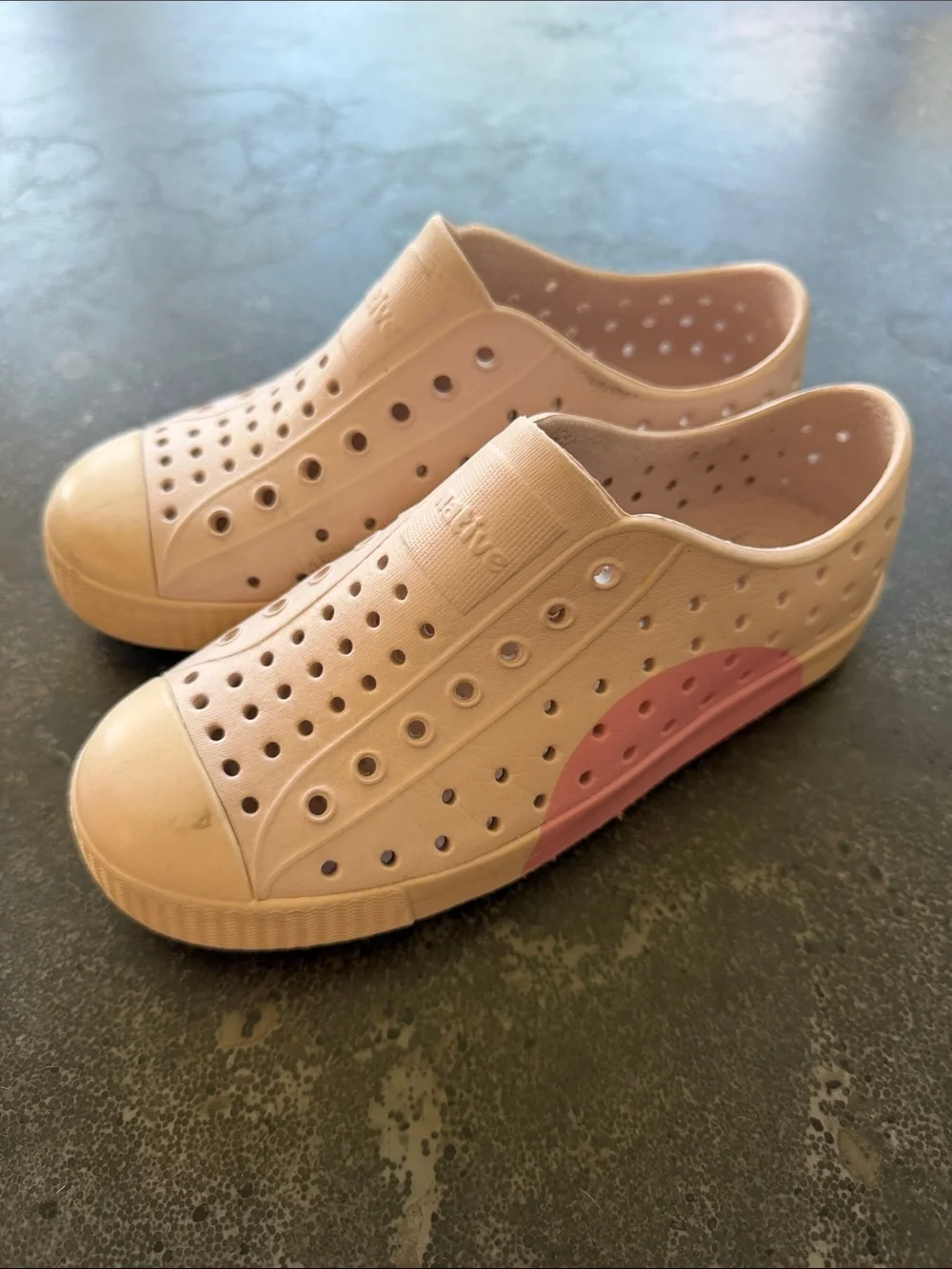 Native Slip-On Shoes in Light Blush